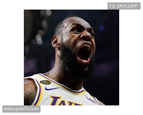 詹姆斯成为NBA历史首位达成40000分的传奇球员荣耀时刻